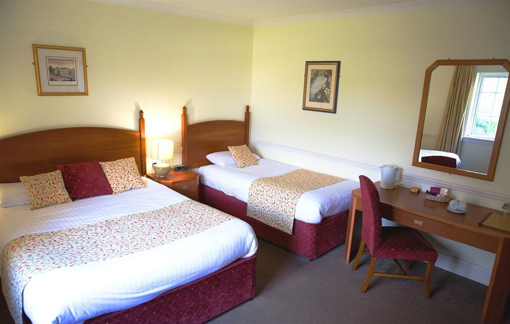 Queens Head Inn Nassington المظهر الخارجي الصورة