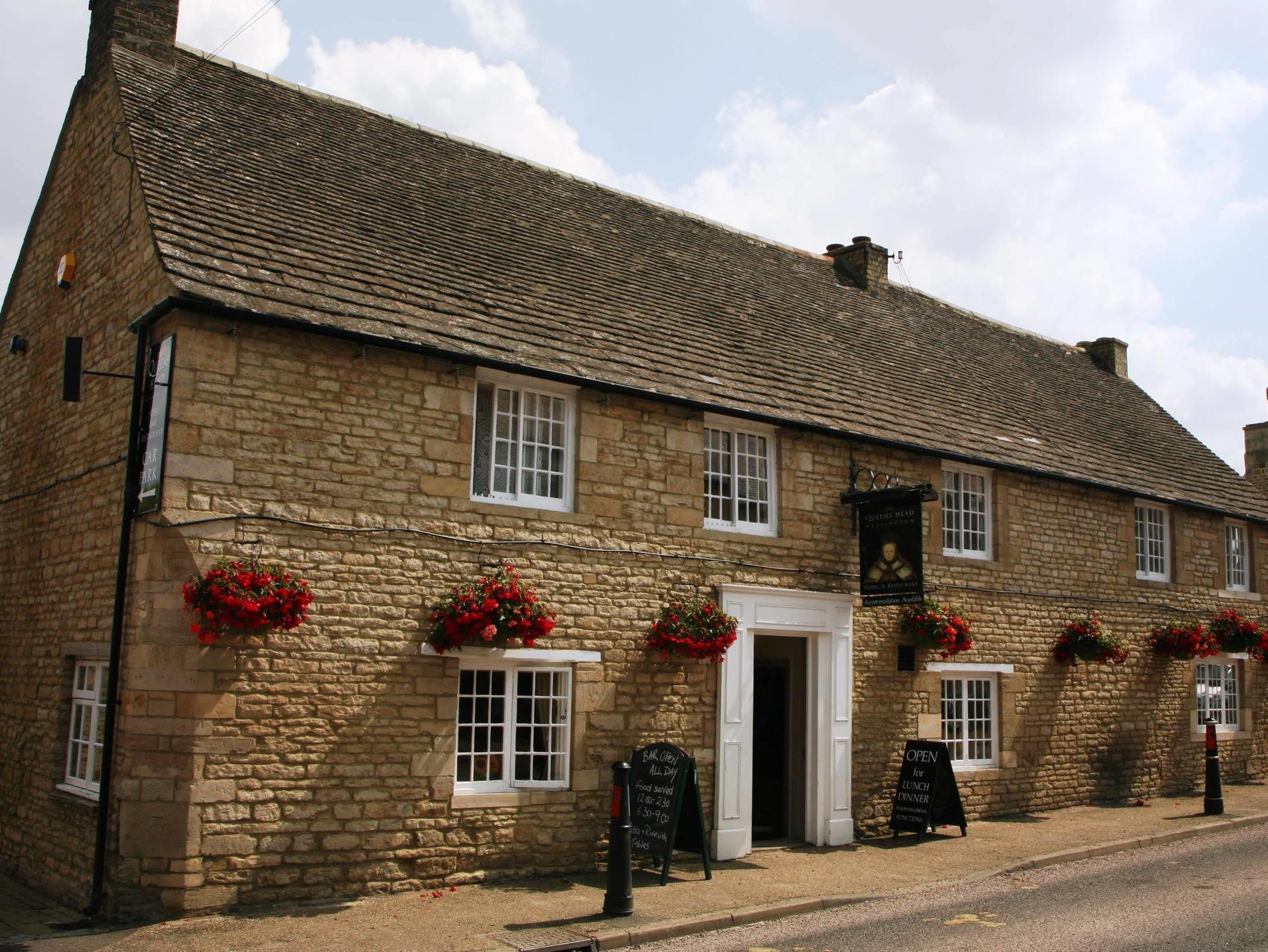 Queens Head Inn Nassington المظهر الخارجي الصورة