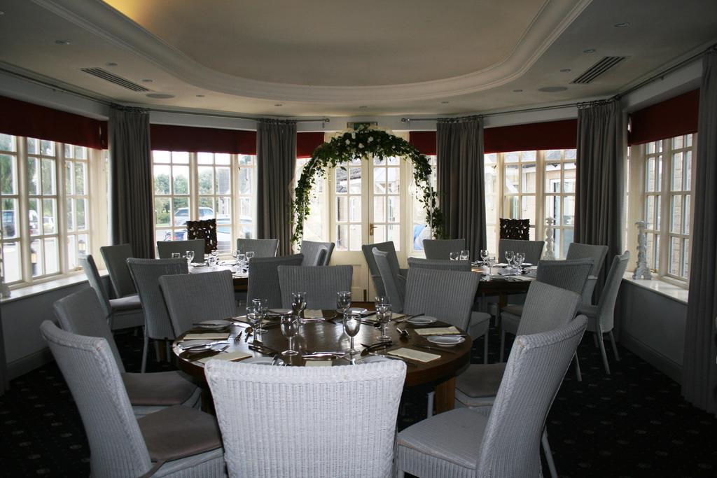 Queens Head Inn Nassington المظهر الخارجي الصورة